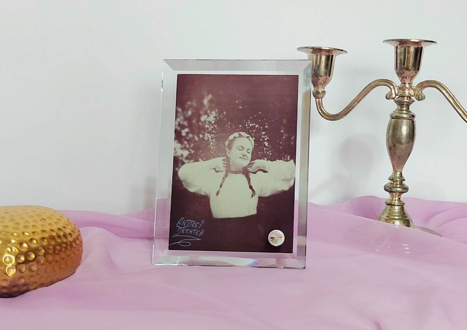 Rama foto din sticla personalizata „Amintiri nepretuite”