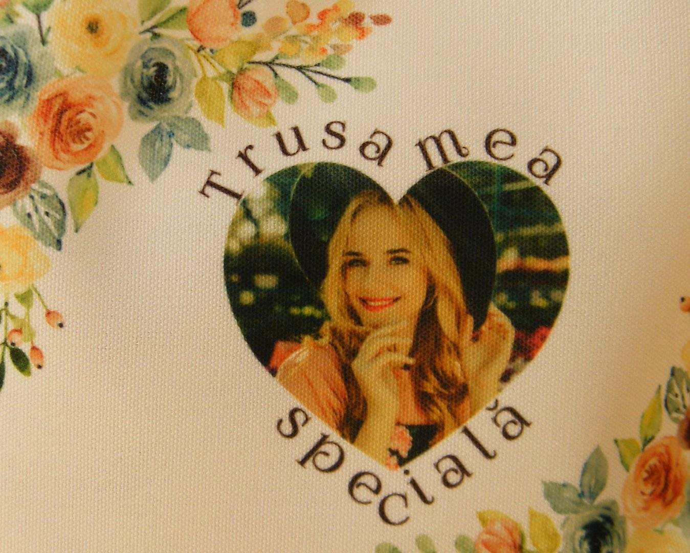 Trusa de accesorii makeup personalizata cu mesaj si poza